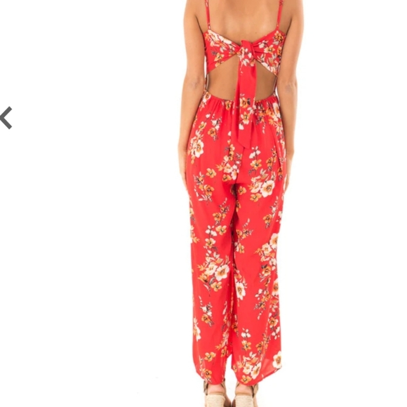 Tie back jumpsuit - Picture 4 of 6